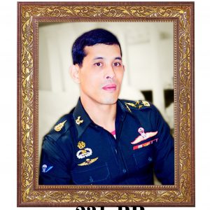 กรอบรูปราคาส่งขนาด 20×30 นิ้ว ราคา 800 บาท